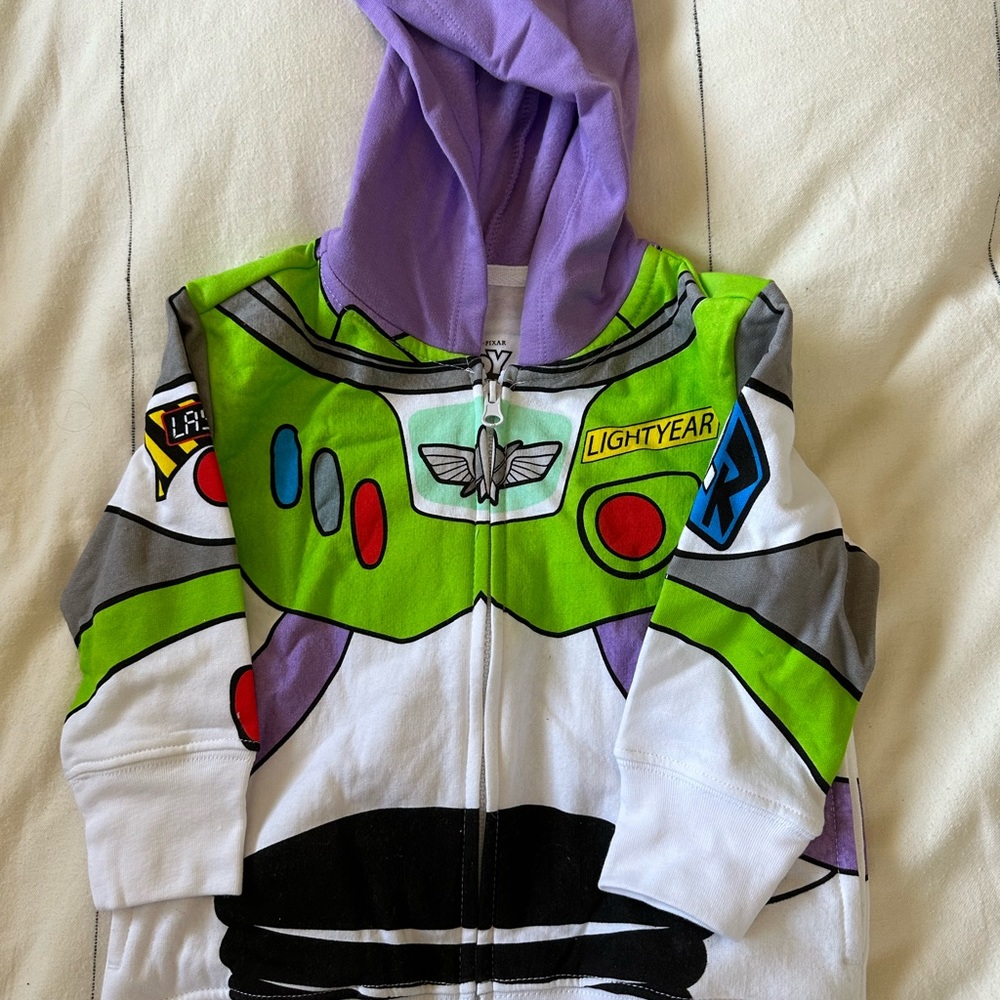 Never worn Disney Buzz Lightyear zip up hoodie - 3T